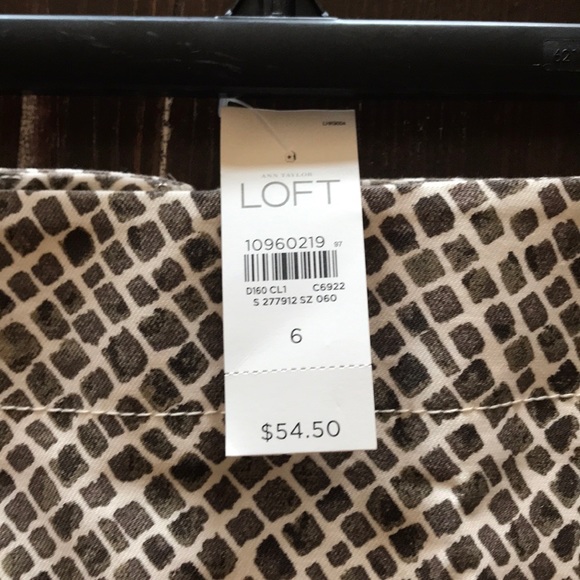 Loft NWT SKIRT SIZE 6 - Picture 4 of 10